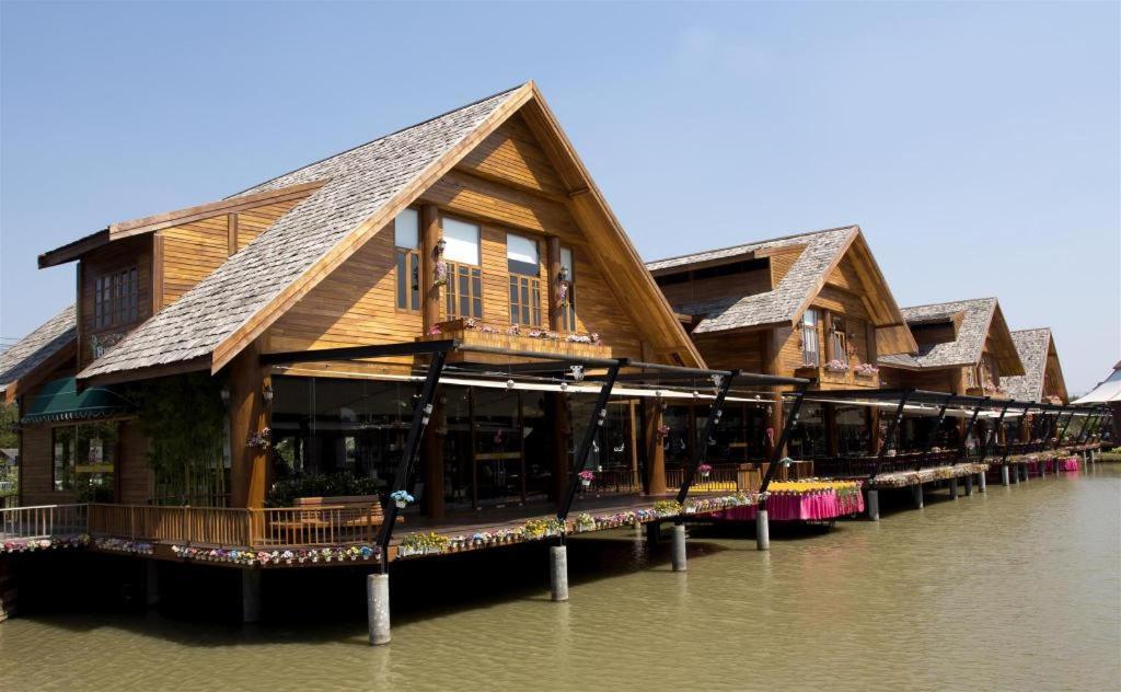 Oyo 1141 Ban Dao Hotel Praia de Jomtien Exterior foto